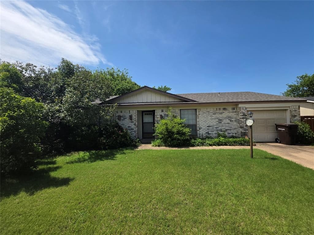 3508 Gatewood Ln