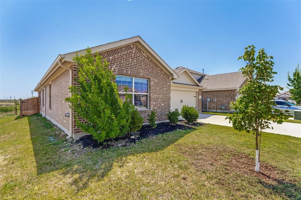 14424 Leadrope Cir