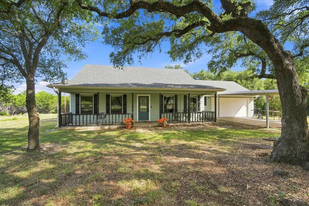 125 Deer Shadow Cir