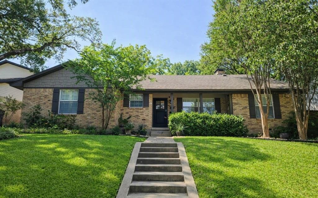 9784 Maplehill Dr