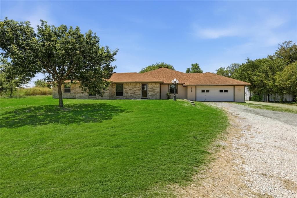 8766 Webb Rd
