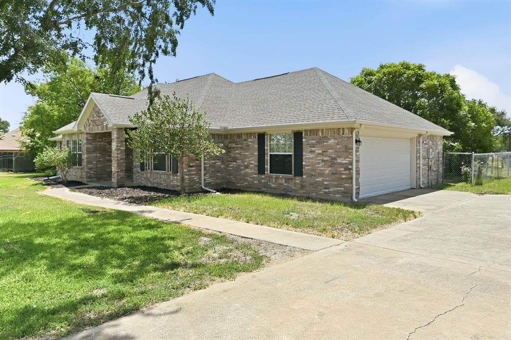 8109 N Water Tower Rd
