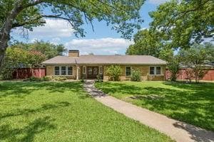2301 Hill N Dale Dr