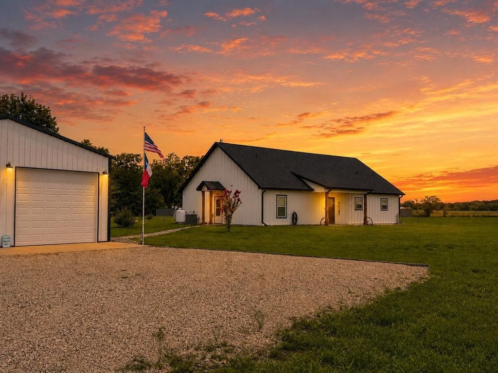 1384 County Road 2850