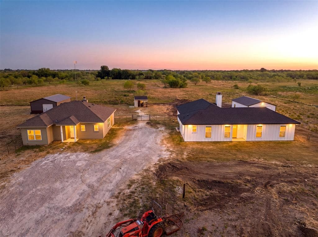 6620 Taylor Ranch Loop