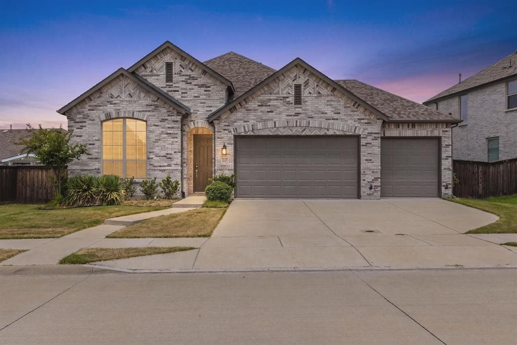 3226 Buffalo Creek Cir