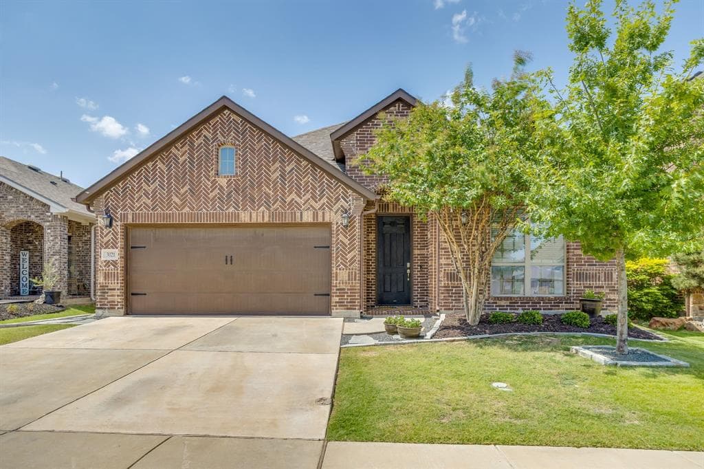 3021 Bella Lago Dr