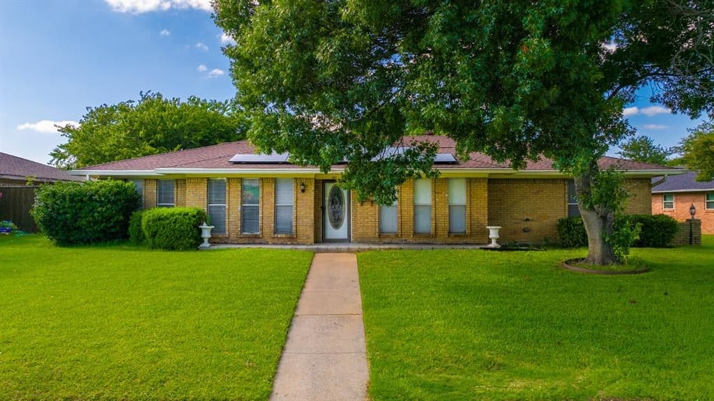 1241 College Pkwy