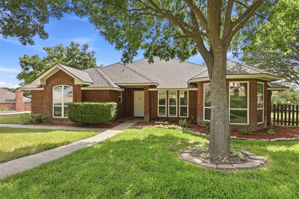 106 Cedar Crest Ct