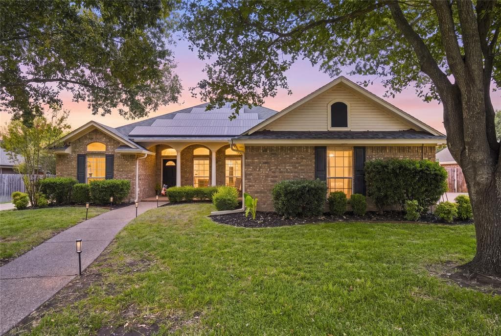 1308 Limestone Trl