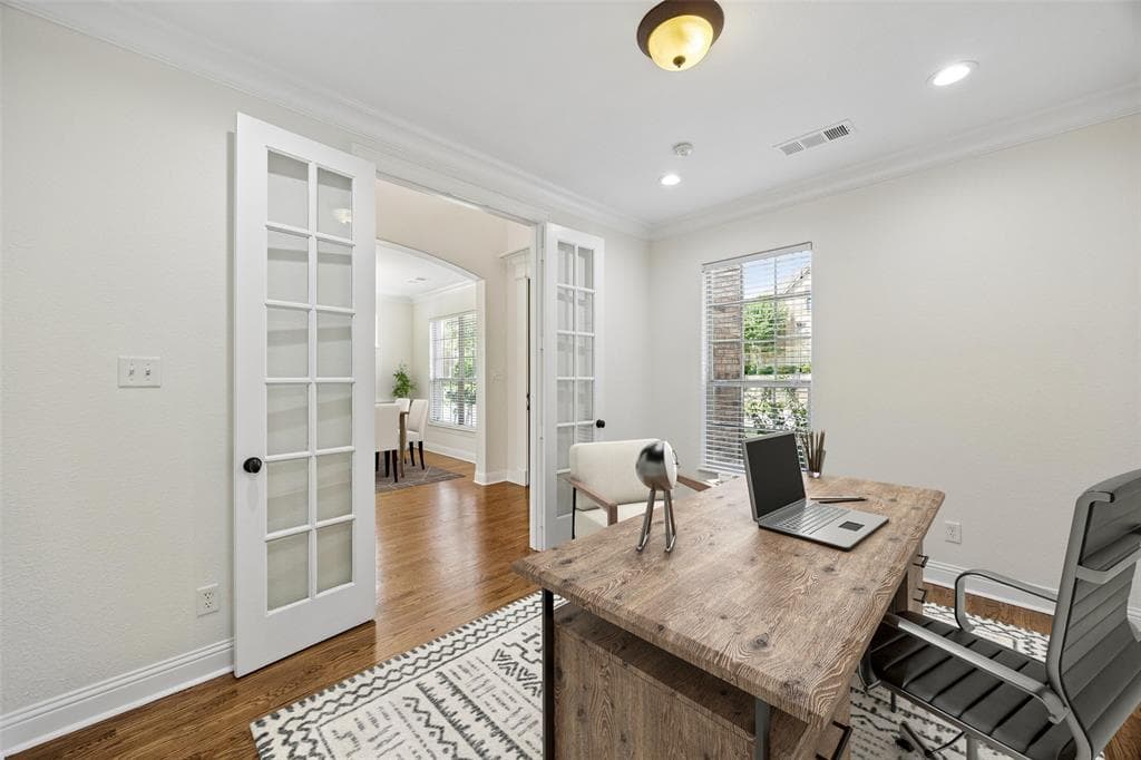 Gallery image 4