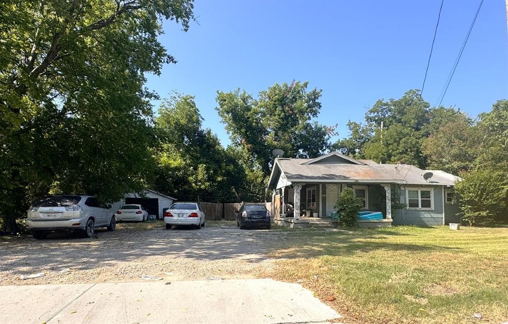 7232 Rosemont Rd