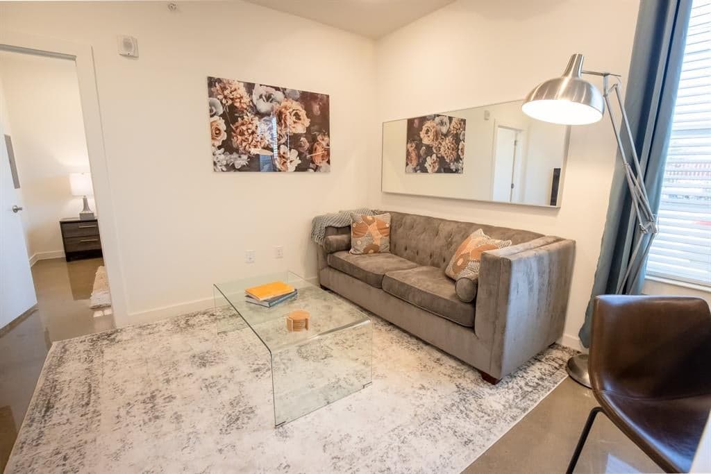 Gallery image 4