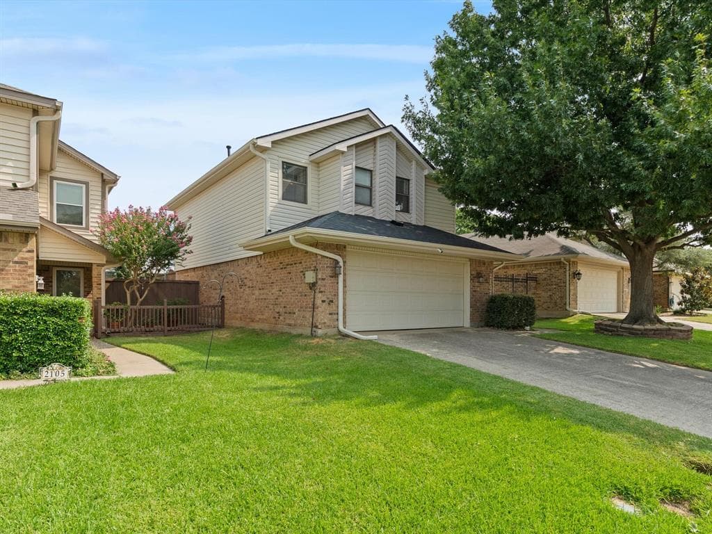 2107 Rose Cliff Ln