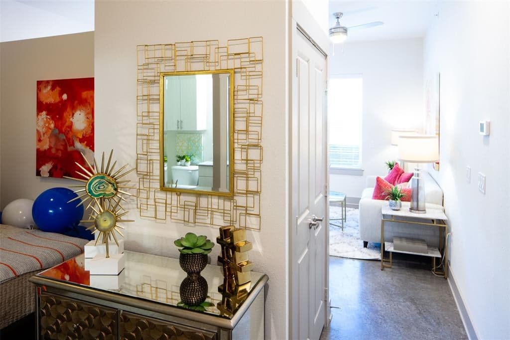Gallery image 4
