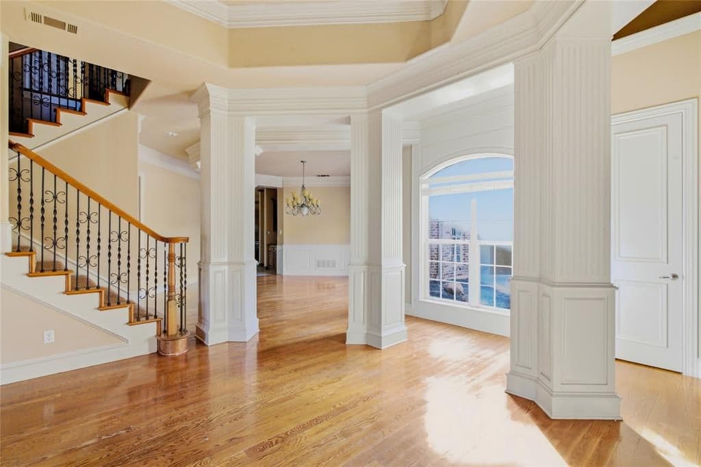 Gallery image 4