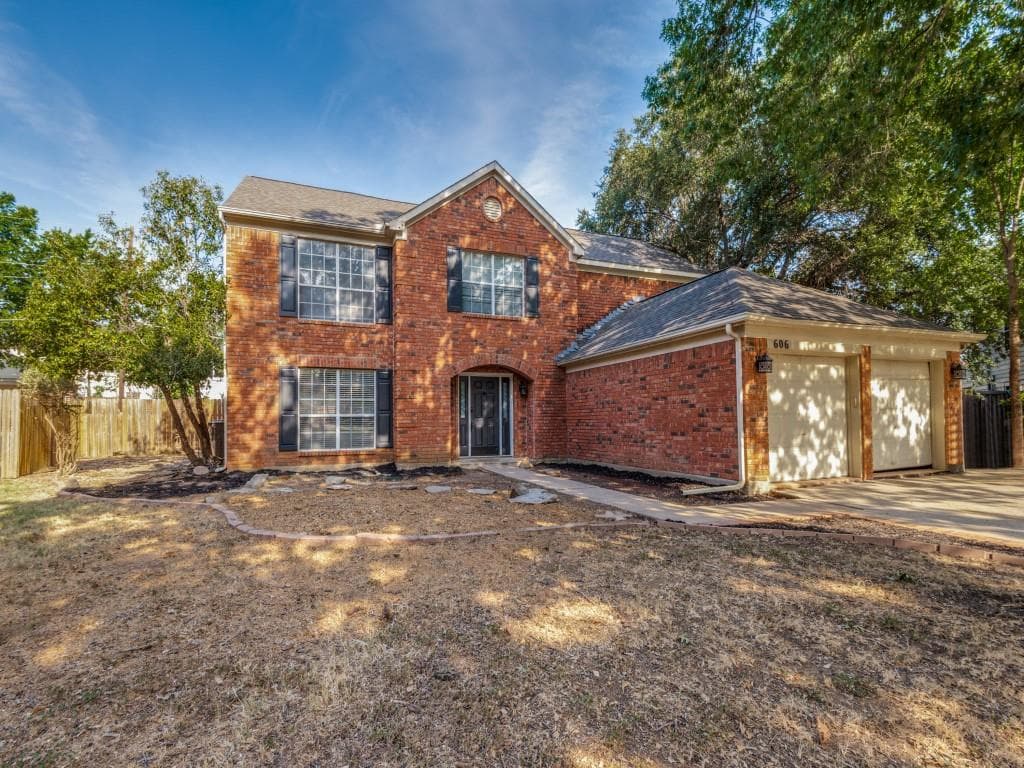 606 Berkley Dr