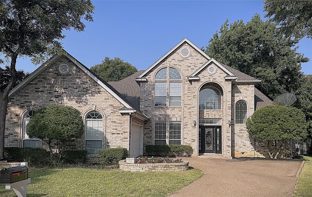4 Amen Corner Ct