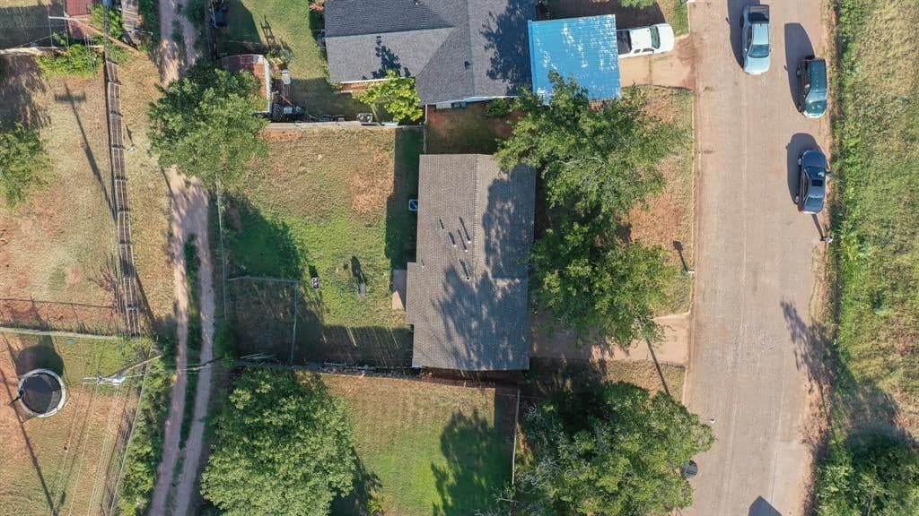 4250 Sherwood Dr