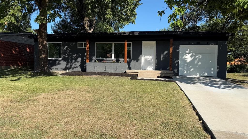 10816 Mandalay Dr