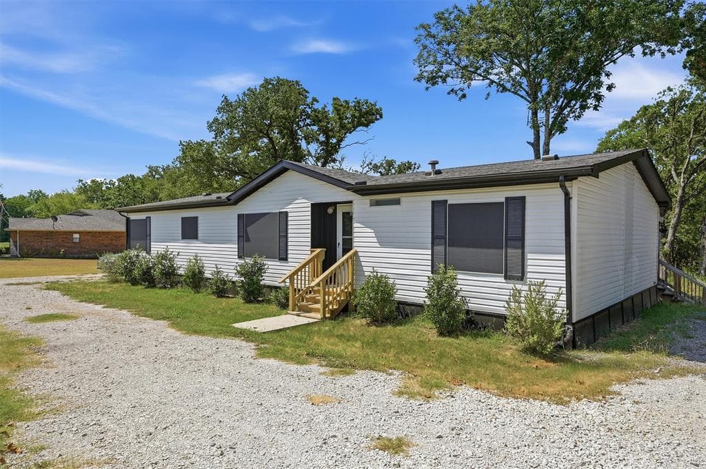 305 Ridgecrest Rd