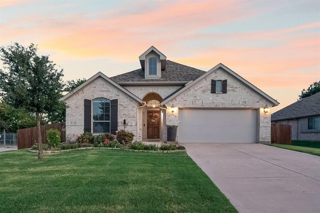 201 Providence Dr