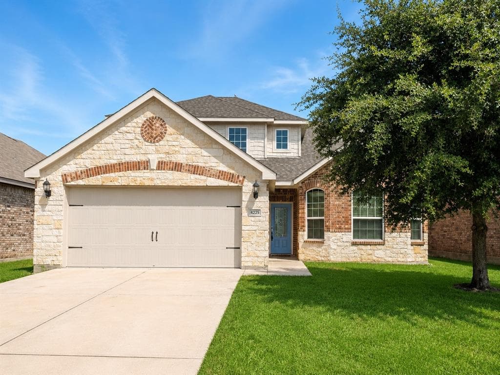 4225 Tower Ln