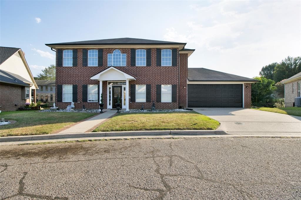 Main property image