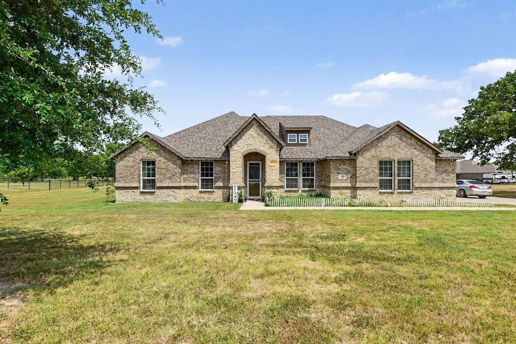 150 Private Road 7204