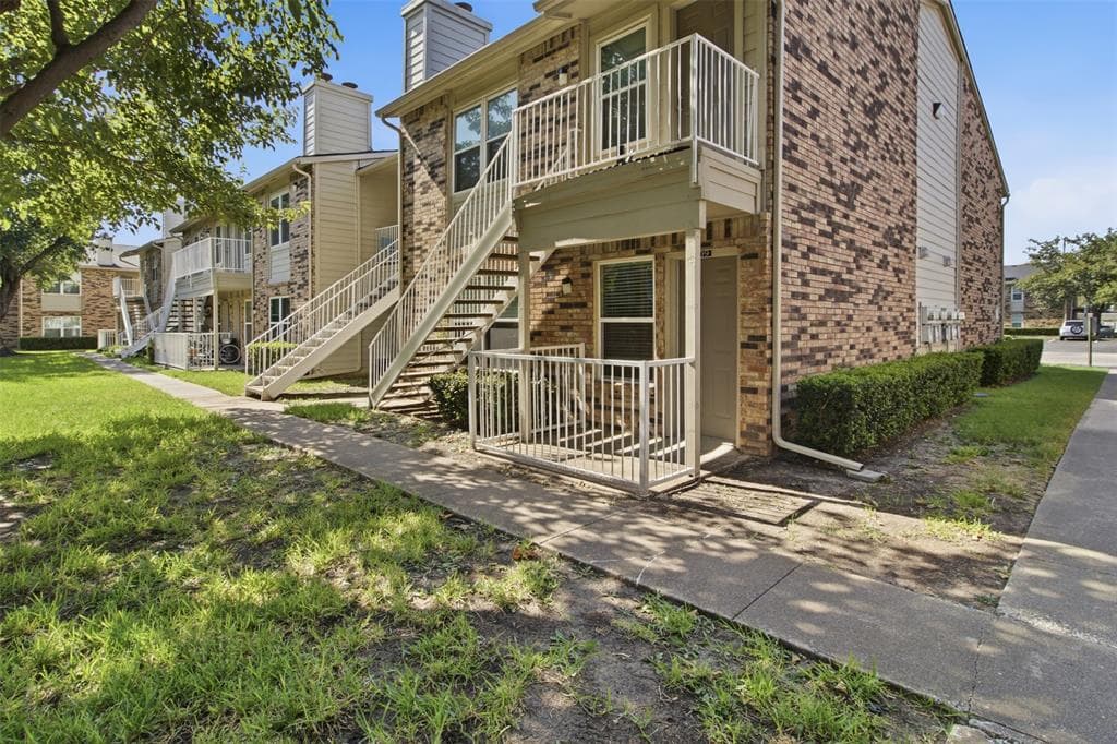 2200 E Trinity Mills Rd Apt 209