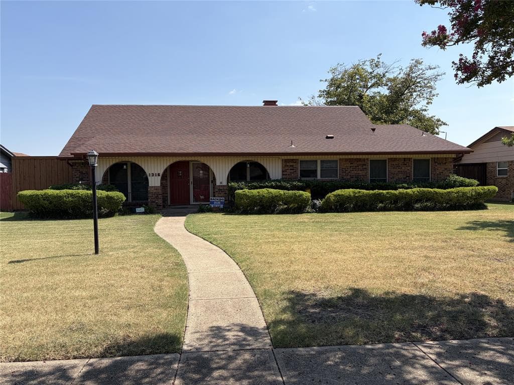 1316 Northpark Dr