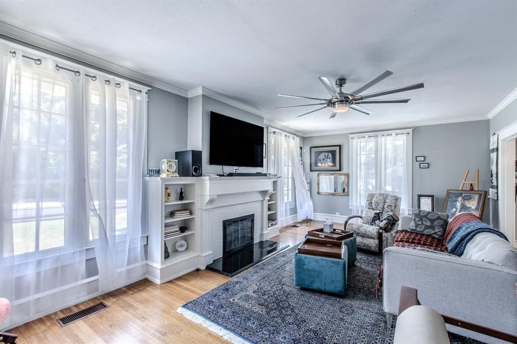 Gallery image 3