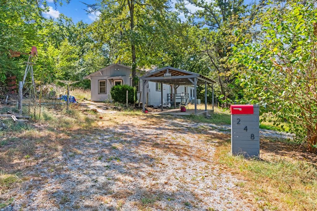 248 Glenda Ln