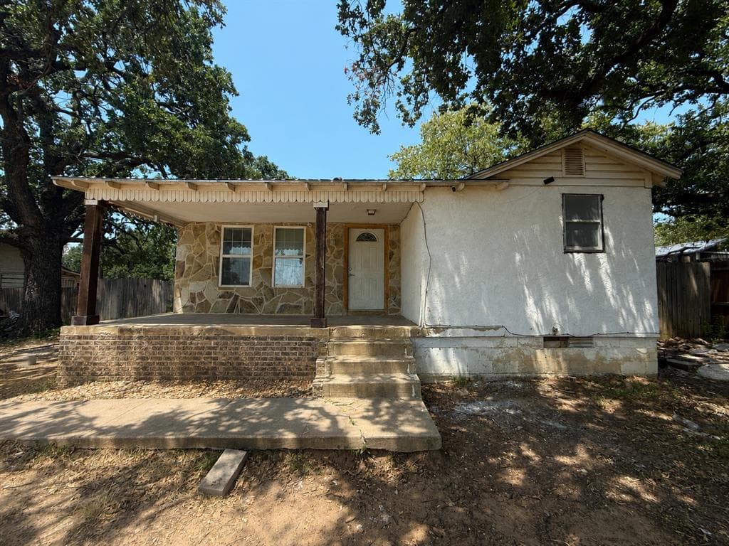 711 Kerley St