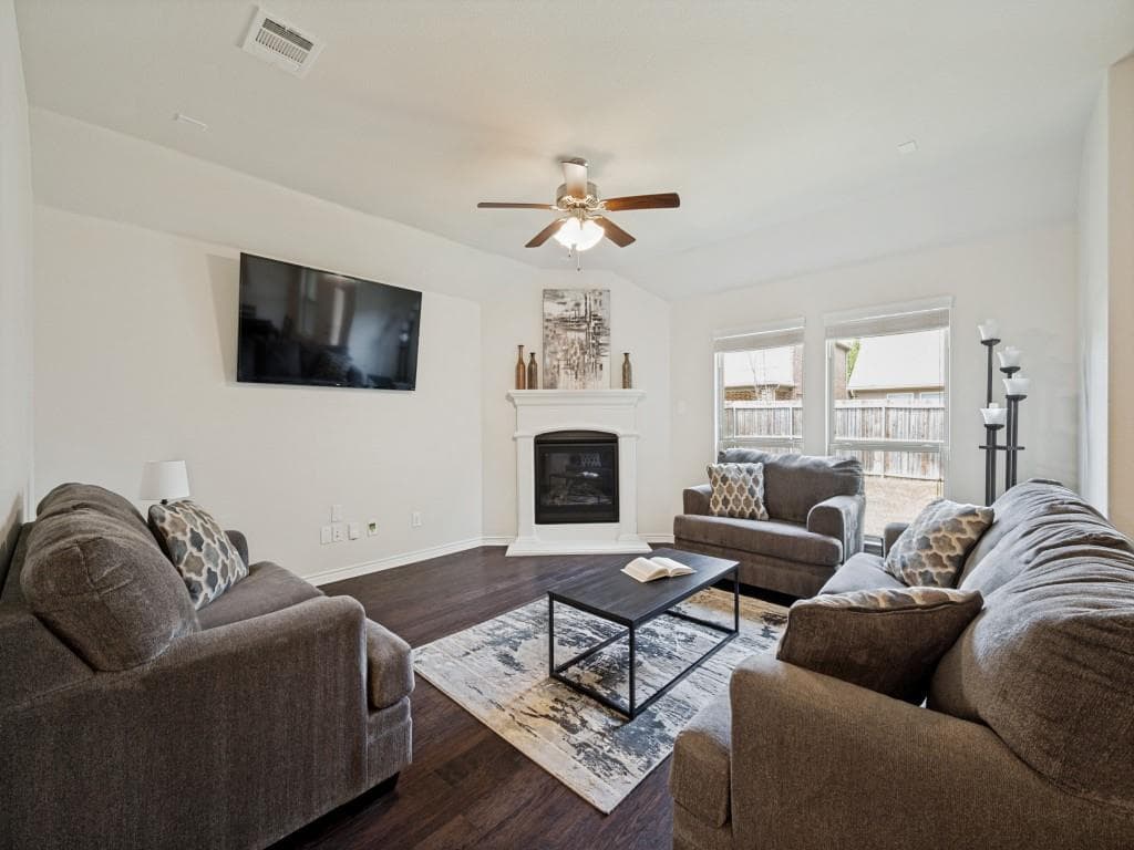 Gallery image 4