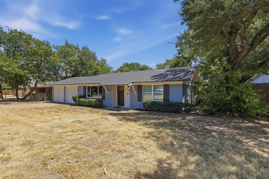 110 Oak Ridge Ter