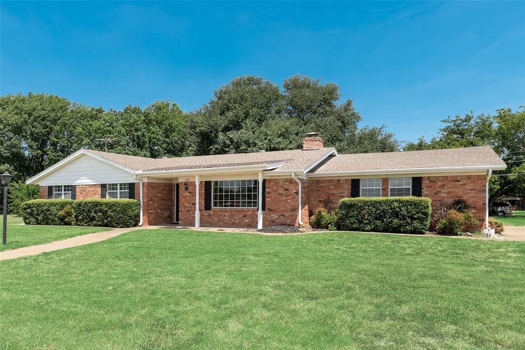 520 Pecan St