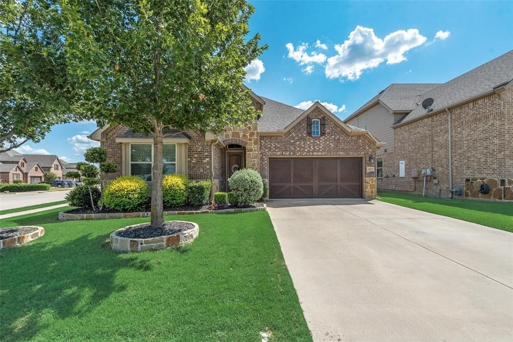 5001 Stockwhip Dr
