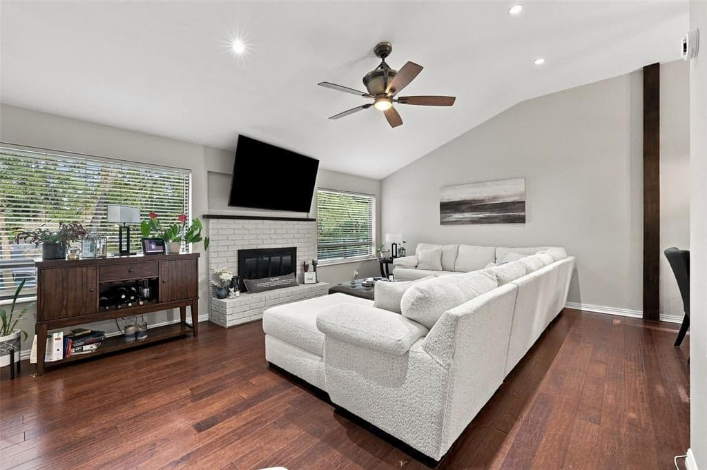 Gallery image 2