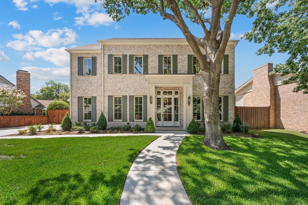 2105 Flat Creek Dr Fl At