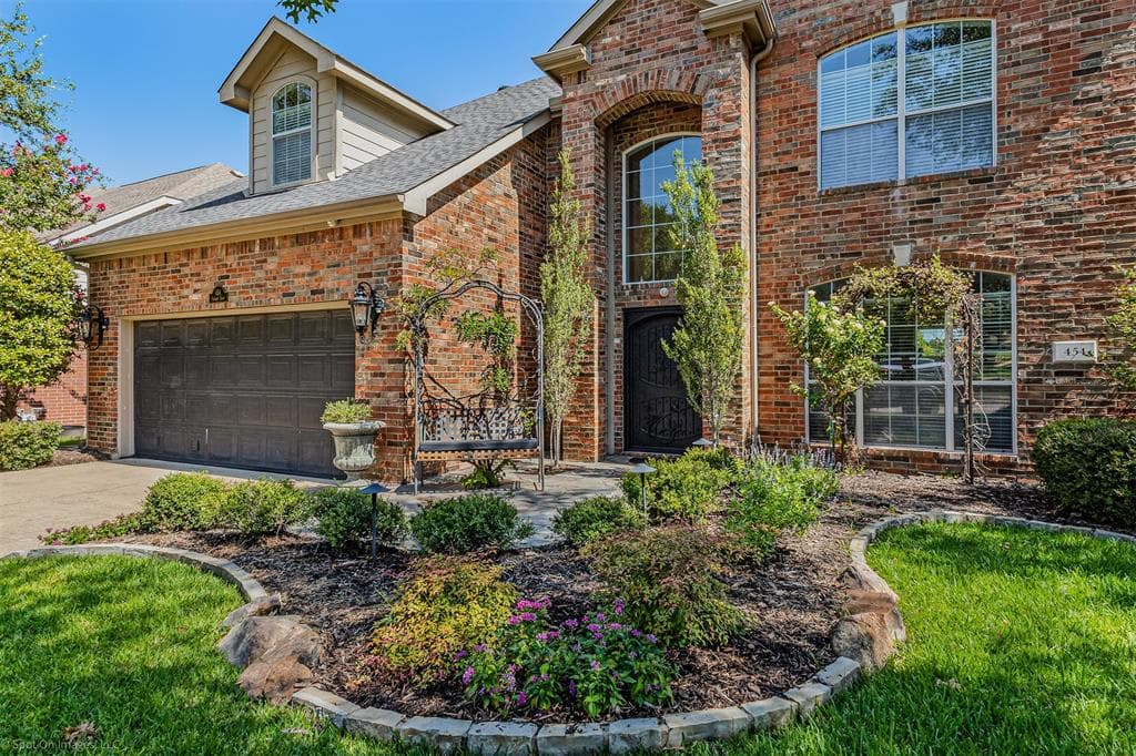 454 Fremont Dr
