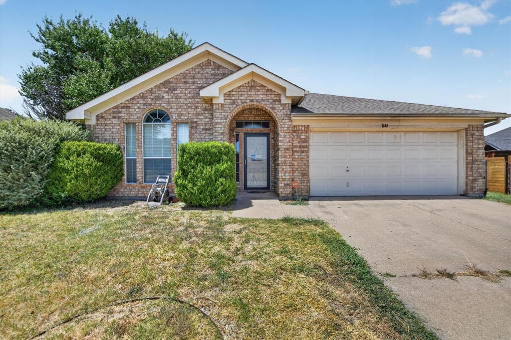 1144 Park Gln