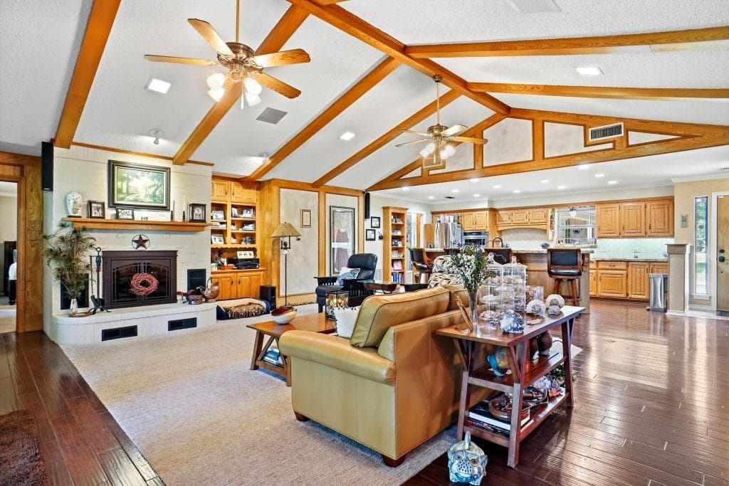 Gallery image 4