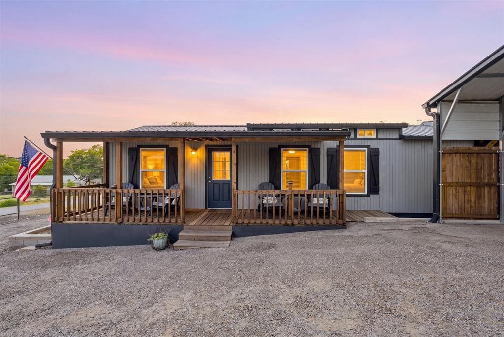 427 County Road 1743