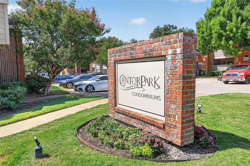 2105 Count Fleet Dr Unit 217