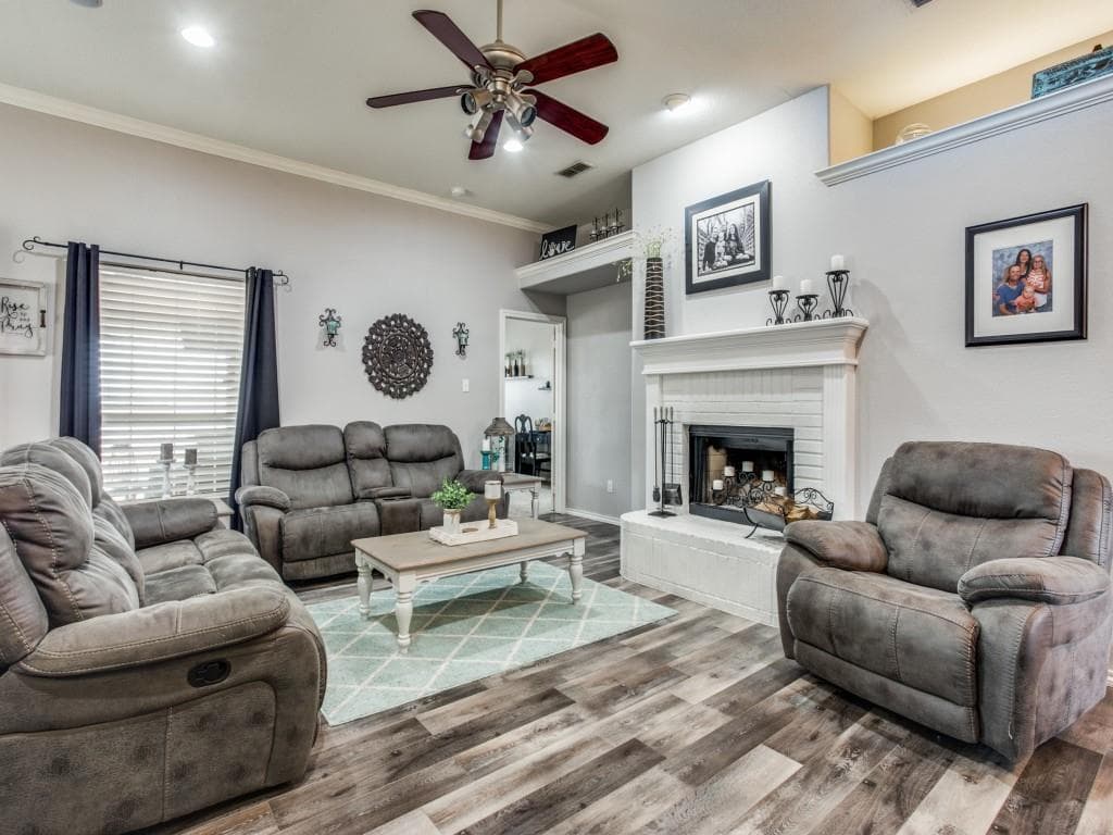 Gallery image 4