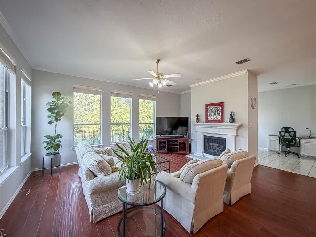 Gallery image 3