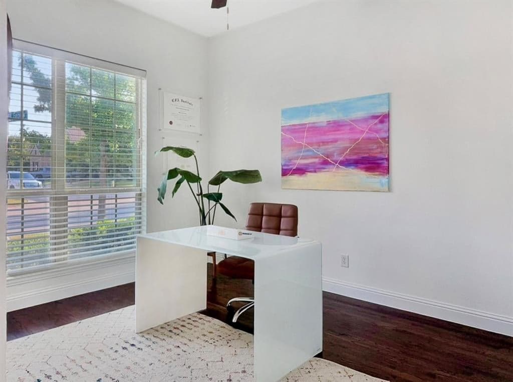 Gallery image 4