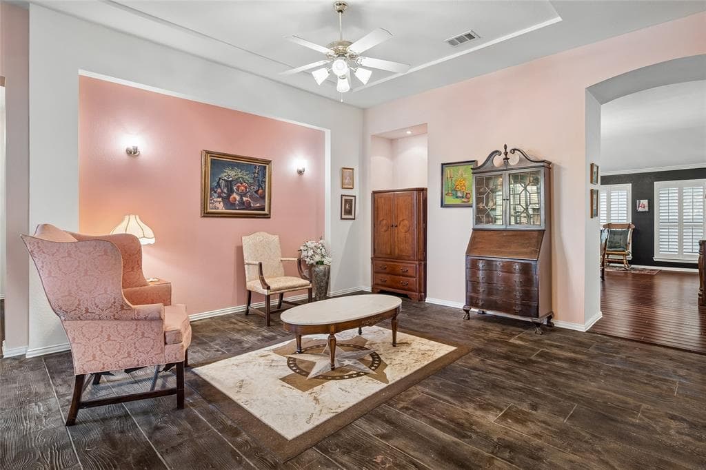 Gallery image 4