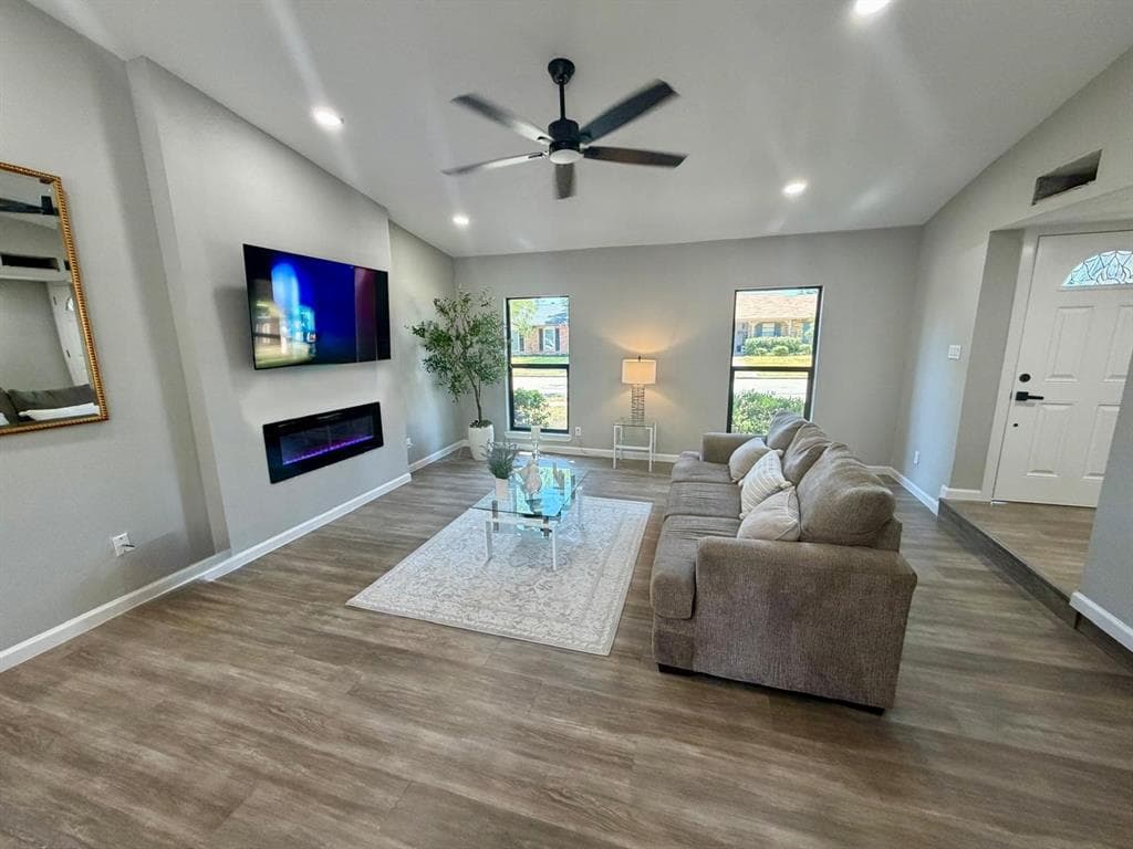 Gallery image 4